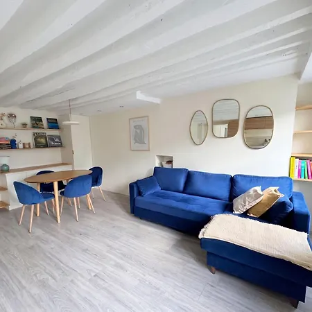 Heart Marais Bright 1br By Melvane *
